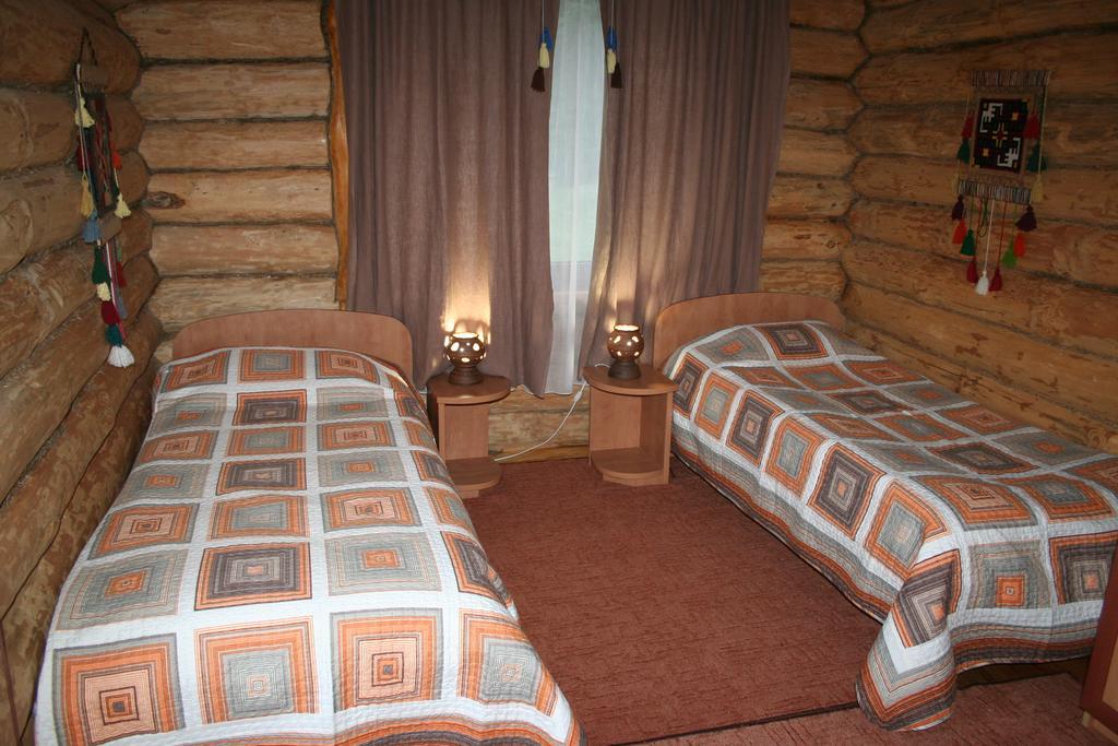 Sadyba Drymba Skhidnytsia Bilik gambar
